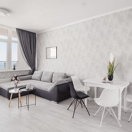 Sea & Sky Apartments Odessa Værelse billede