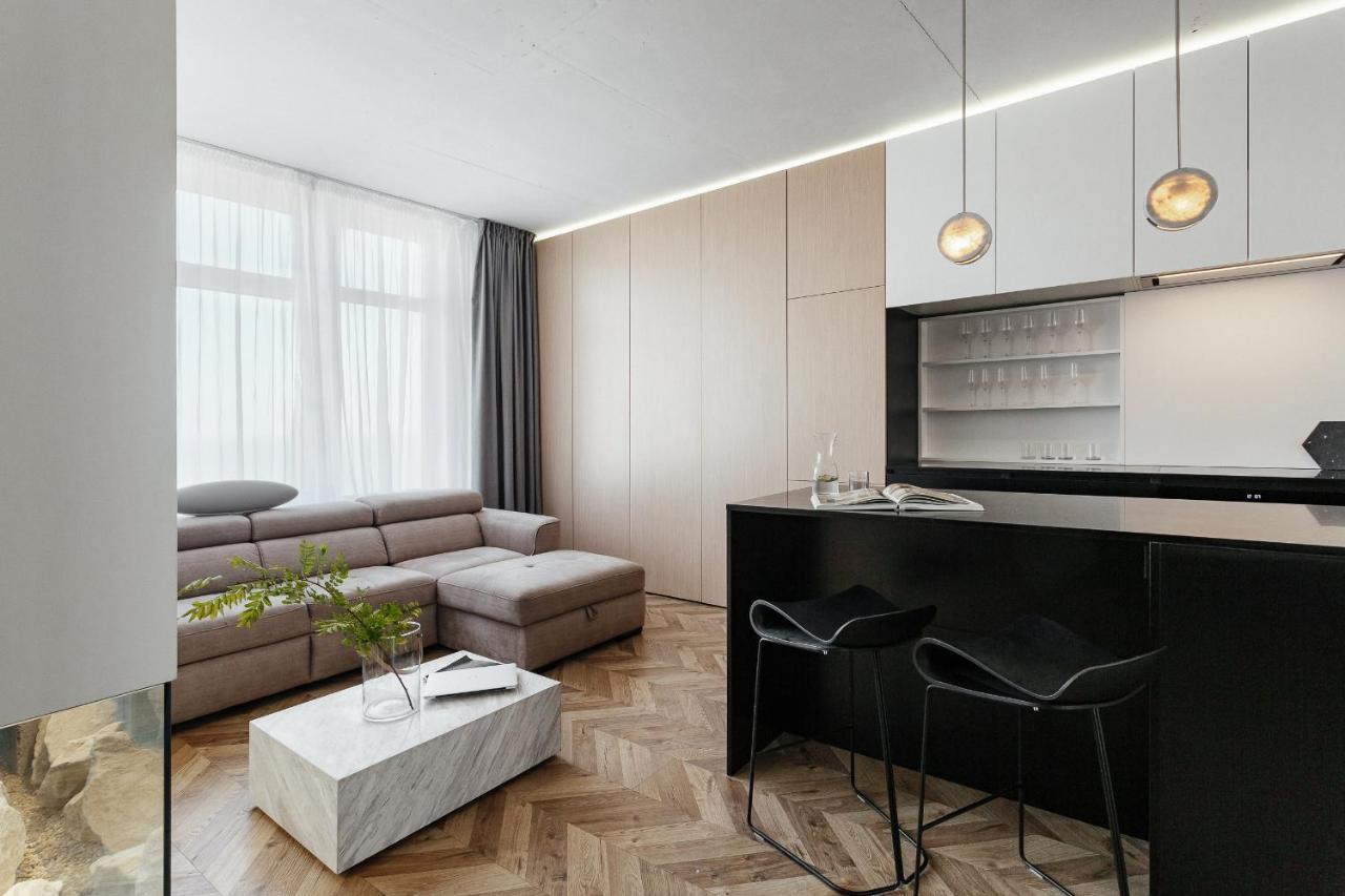 Sea & Sky Apartments Odessa Eksteriør billede