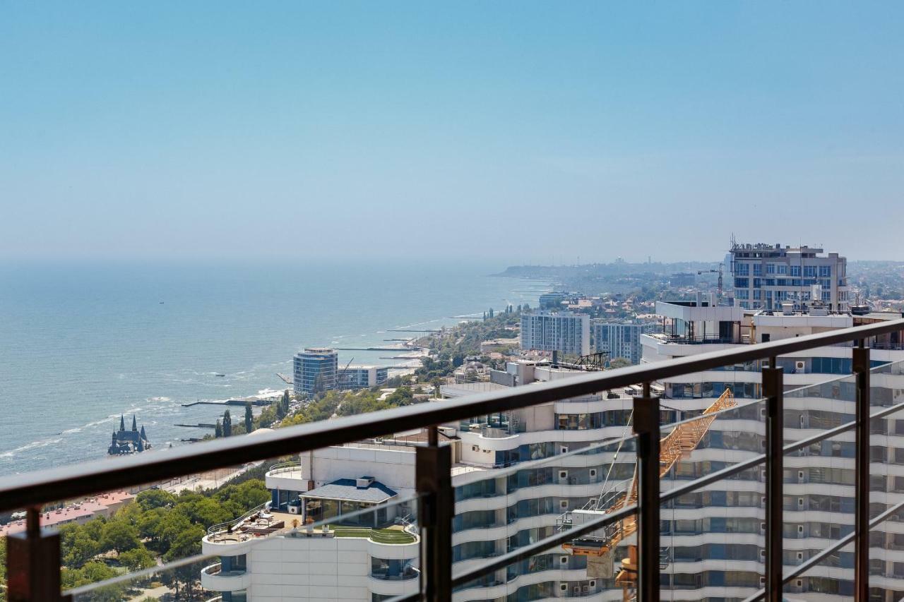 Sea & Sky Apartments Odessa Eksteriør billede